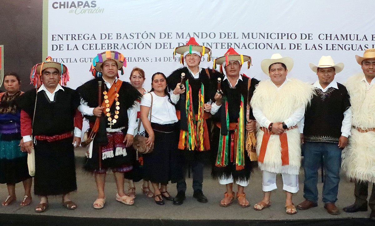 Conmemora Rutilio Escandón el Día Internacional de las Lenguas Maternas